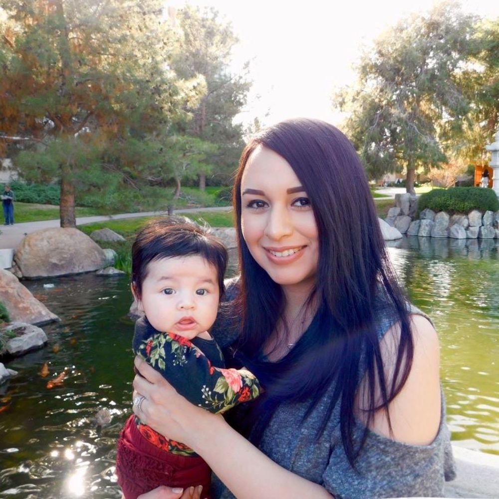 Meet your Posher, Domonique
